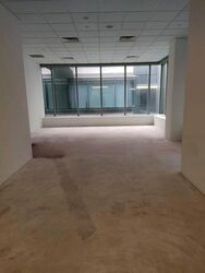 SQUARE 2 (D11), Retail #487814281